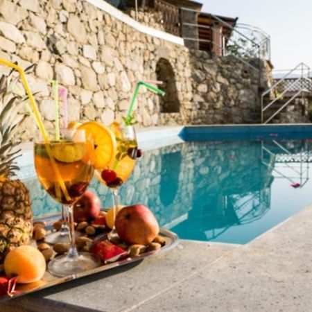 Villa Jewels ,Casa Vacanza Gaggi ภายนอก รูปภาพ